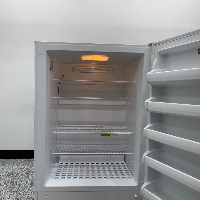 VWR SCGP-1804 Laboratory Refrigerator image 2